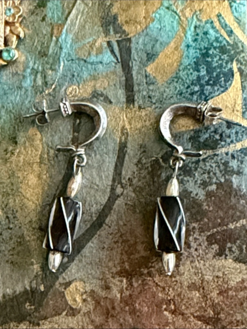 Sterling silver blown glass black and white like a swizzle stick post style